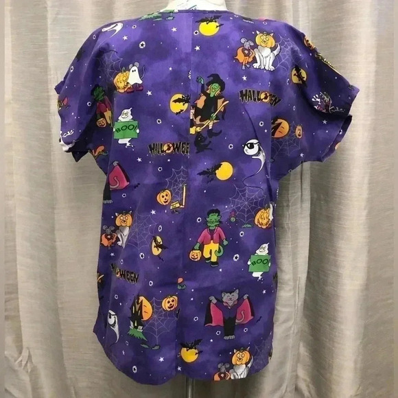 Simply Basic Purple Halloween Scrub Top | Size L - Picture 2 of 7